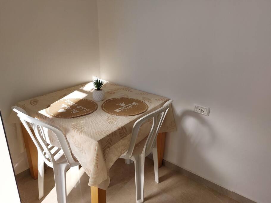 Апартаменты Oded Inviting Housing Иерусалим Экстерьер фото